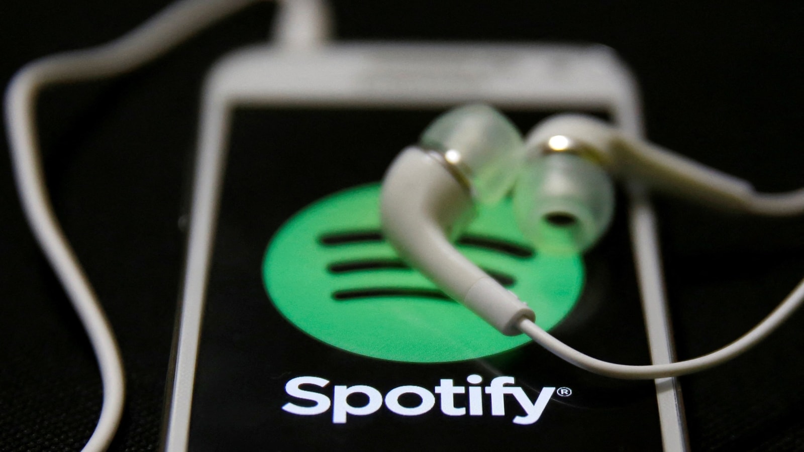 Google struck a secret deal with Spotify to let it avoid paying any Play Store fees