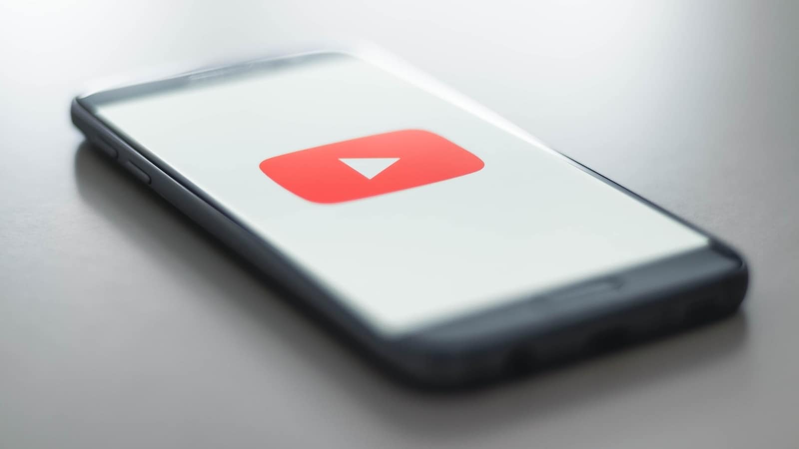 Man slaps case against YouTube for its ad blocker detection 'spyware'