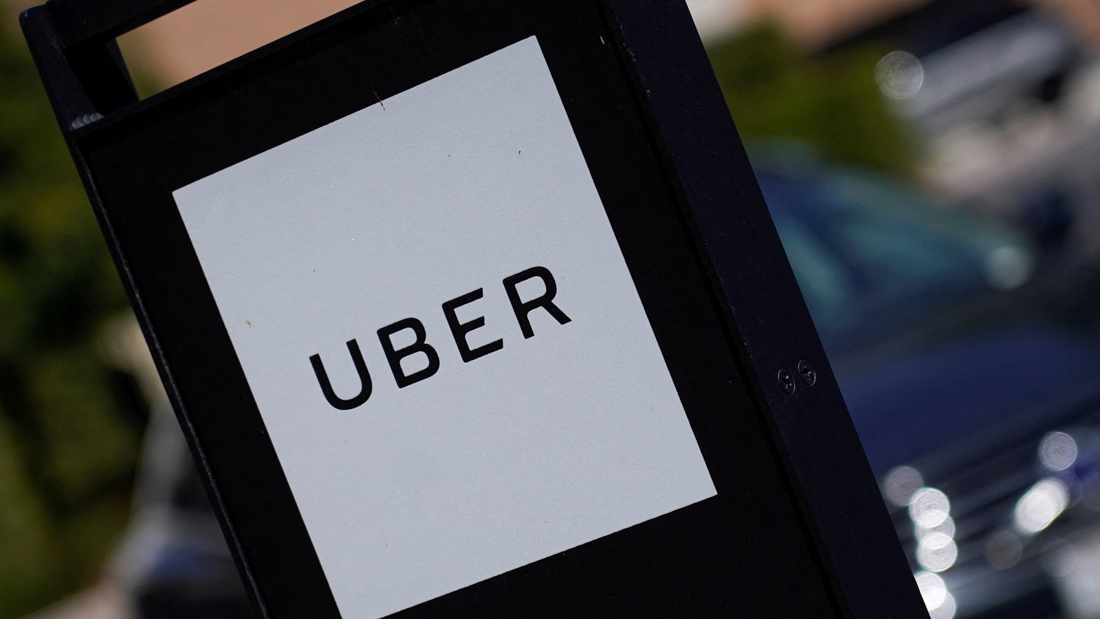 Uber to pilot 'Uber Tasks' service to hire out assistants for household work