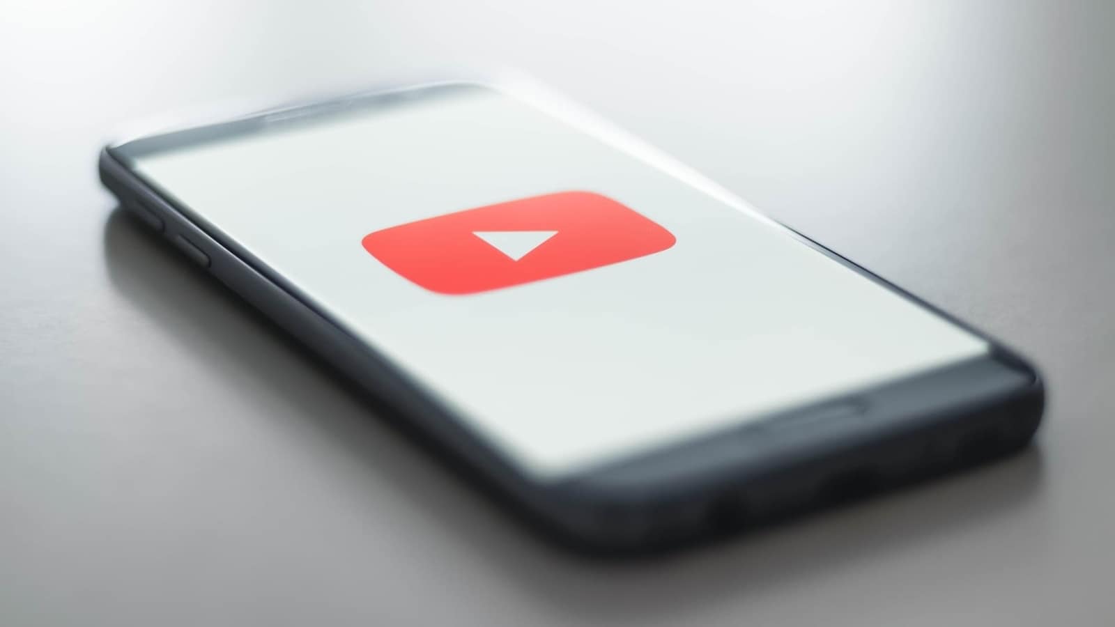 YouTube runs slower on Firefox! Google says ad-blockers to blame, but mystery remains