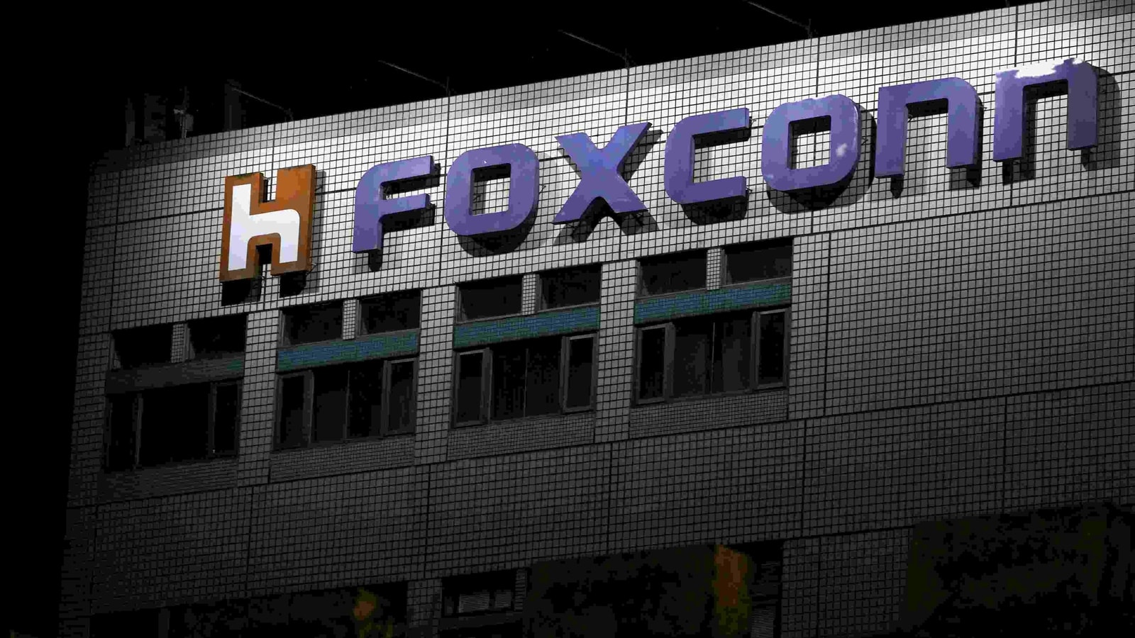 Foxconn moves further away from China, set to invest additional $1.7 bn in Karnataka