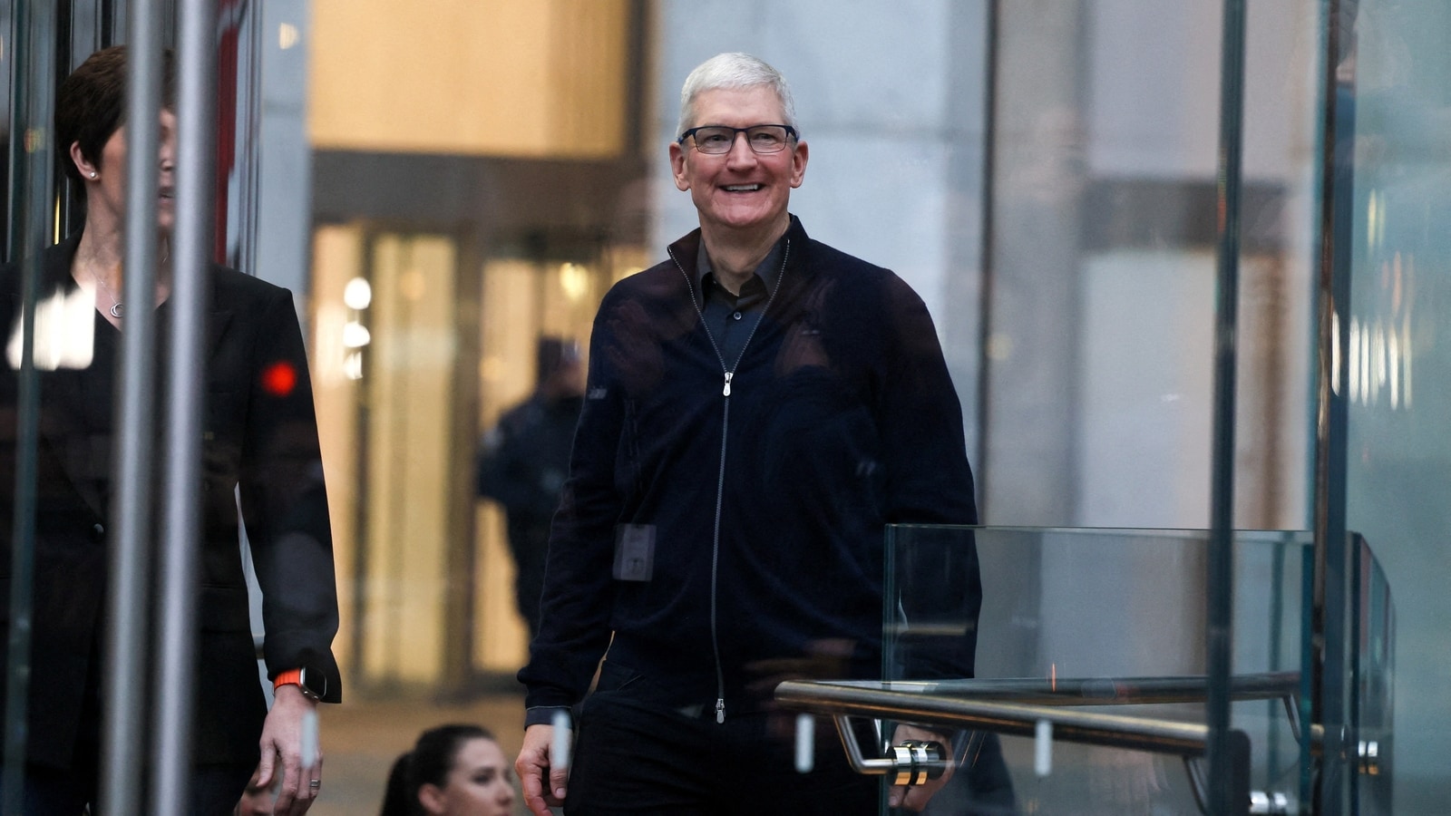 Apple defeats lawsuit claiming it overpaid CEO Tim Cook, others